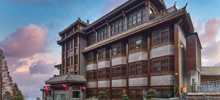 武当山大岳原宿图片