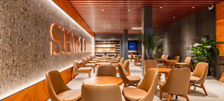 T12弗居休闲度假酒店(西双版纳景洪告庄星光夜市店)图片