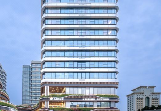 成都君亭酒店（杜甫草堂西南财大地铁站店）外景图