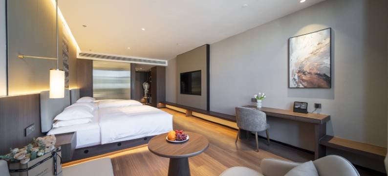 云澜印象智慧酒店(鲲鹏广场方圆荟店)图片