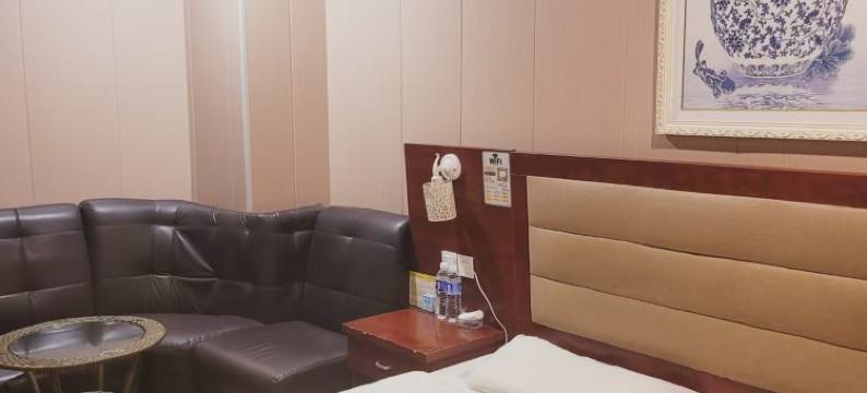 滨州伐木累主题酒店图片