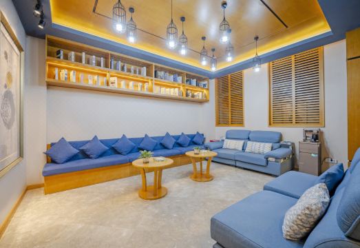 Ming Fan Ju Hotel (Yang Lin University Town) Hotel Overview