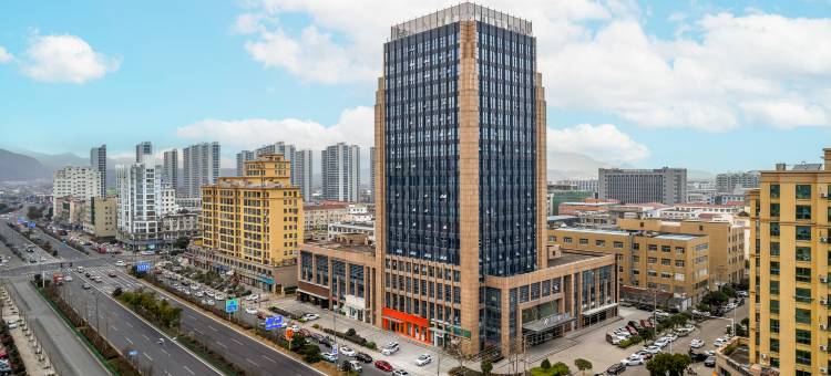 台州奥特莱斯广场丽呈睿轩酒店(院桥镇人民政府店)图片