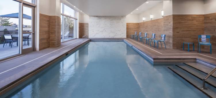 波士顿沃本希尔顿欢朋酒店(Hampton Inn Boston Woburn)图片