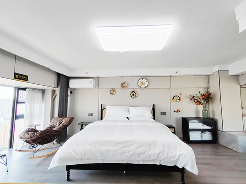 水云轩观影民宿(巩义正上豪布斯卡店)