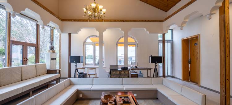 花筑·青岛墨生莲民宿(崂山风景区店)图片