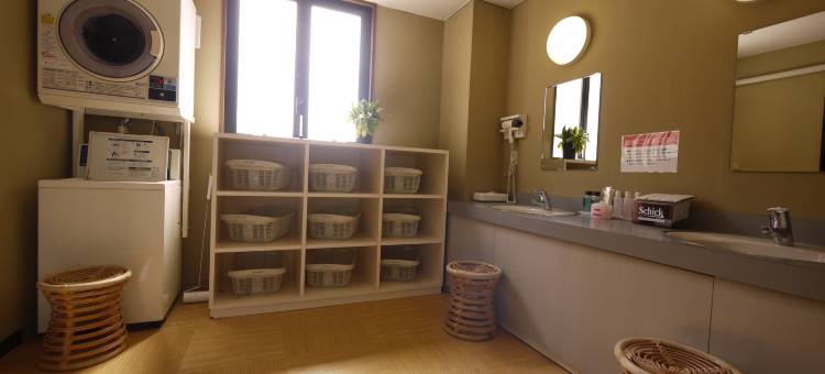 露樱COURT酒店山梨店(Hotel Route-Inn Court Yamanashi)图片