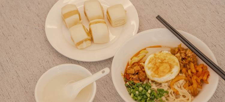 广州久龙酒店(罗甸民族中学店)图片