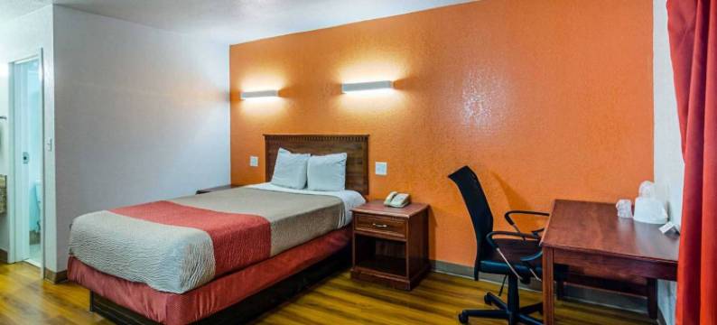 特洛伊亚拉巴马6号汽车旅馆(Motel 6 Troy, Al)图片