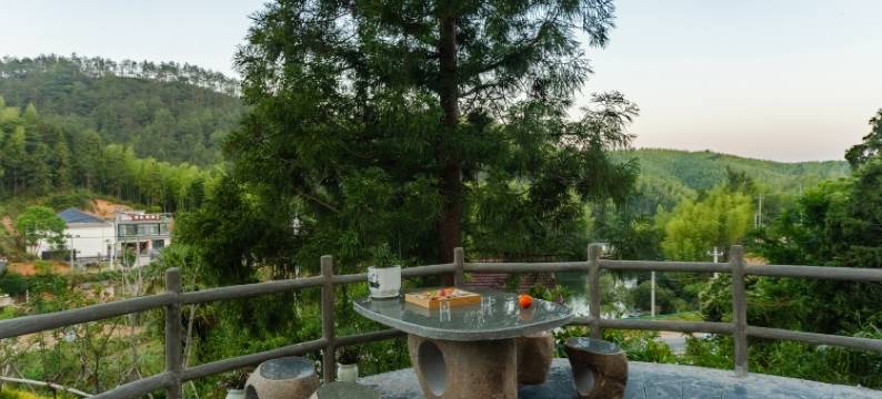 一枕春山·闲庭度假别院(天柱山店)图片