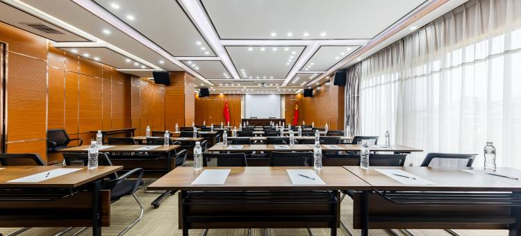 希福·南亚温泉酒店(昆明滇池大观公园店)图片