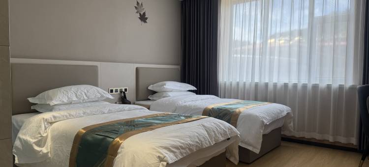 碌曲郎木寺达仓郎木宾馆图片