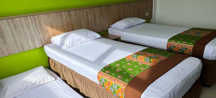 布米马克穆尔英达酒店(Hotel Bumi Makmur Indah)图片