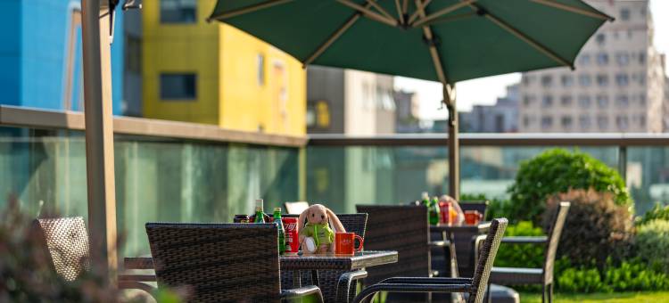 深圳宝安机场希尔顿惠庭酒店图片