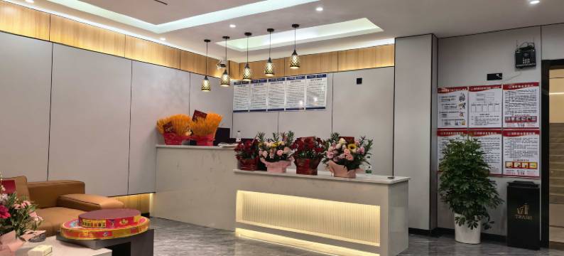 米林万宸酒店(索松村店)图片