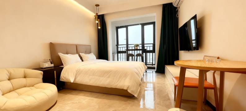 赣州草堂公寓(大学城嘉福新天地店)图片