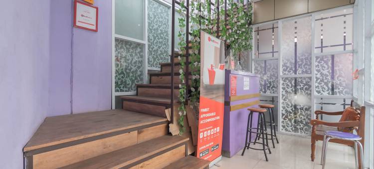 红多兹酒店-万隆加托特苏布罗托街3号(RedDoorz @ Gatot Subroto Street Bandung 3)图片
