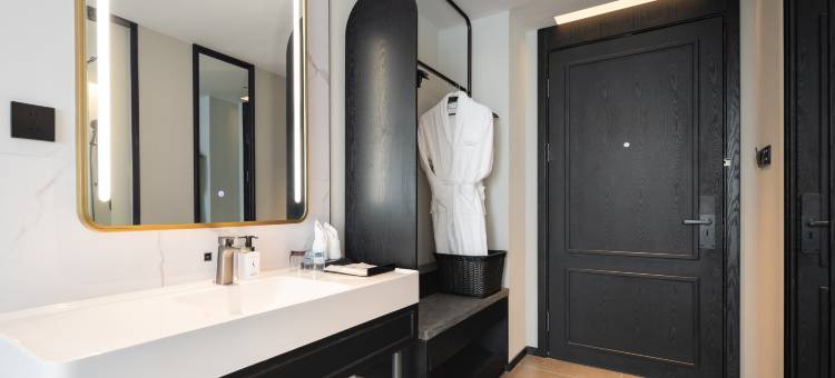 希岸酒店(沈阳南站医大一院浑南院区店)图片