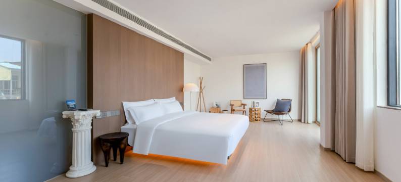 觉山居酒店(华山北站西岳庙店)图片