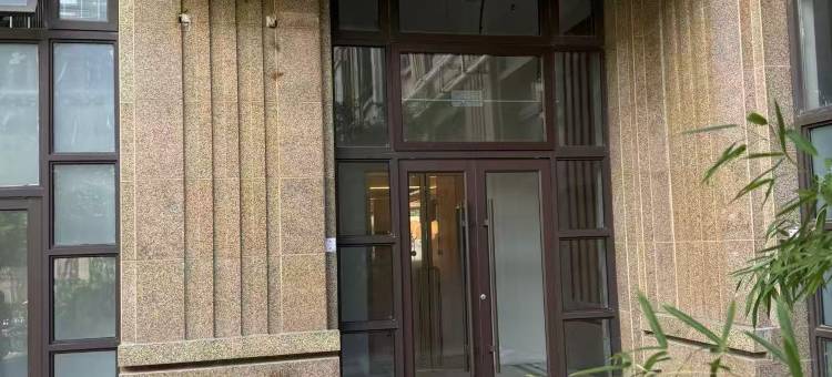赛格电竞酒店(连云港吾悦广场店)图片