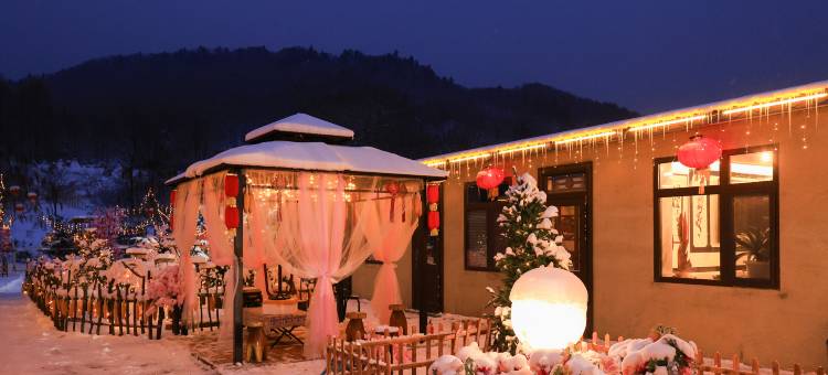 雪谷小黑妹客栈图片