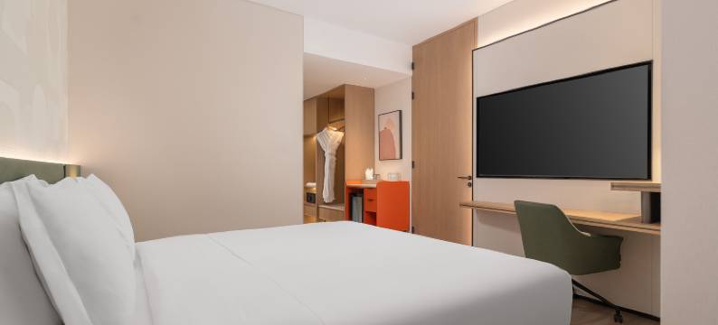 成都凤凰山逸衡酒店(五粮液文化体育中心店)图片