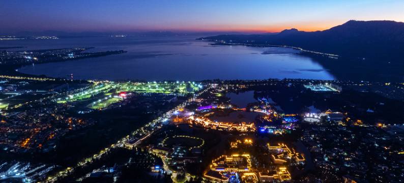 月落松庭酒店(滇池海埂大坝店)图片