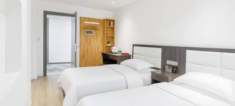 如家丨派柏·云TheBeautyofTheEast酒店(天山天池阜康老车站店)图片