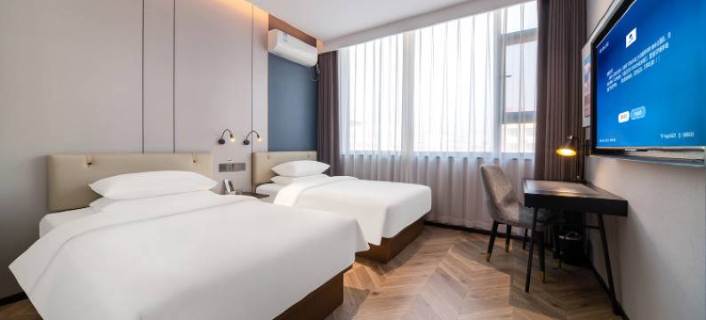 如家睿柏·云酒店(临猗南风百货店)图片