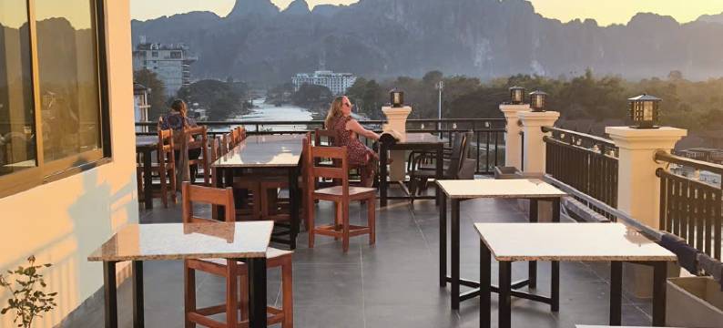 Tulip Elegant Riverside Vang Vieng图片