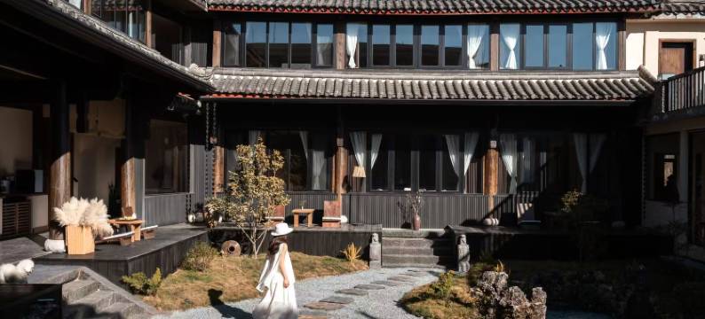 从来漫·SlowDown观星雪山民宿图片