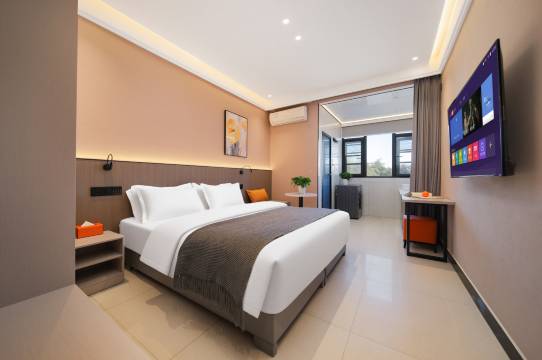 盛源精品酒店(平舆县政府舆新广场店)