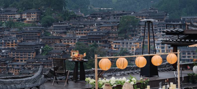 见山·也东Chill全景民宿(西江千户苗寨店)图片