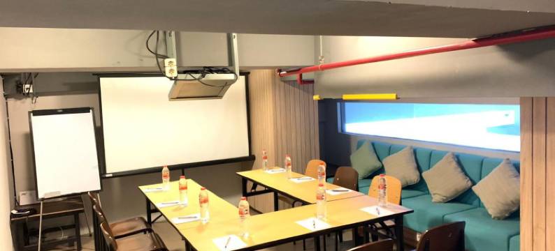 POP!酒店-雅加达帕萨巴鲁(Pop! Hotel Pasar Baru Jakarta)图片