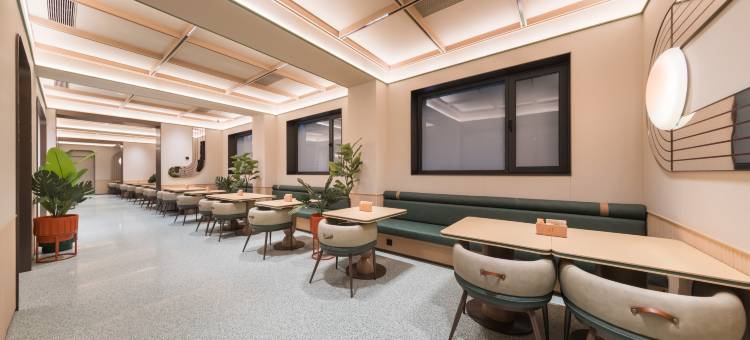 桔子酒店(北京西站六里桥地铁站店)图片