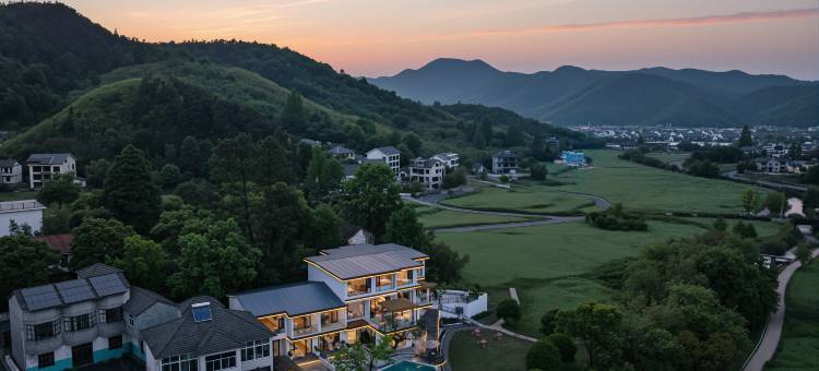 安吉溪语汀澜HillView山野溯溪亲子汤泉美宿图片