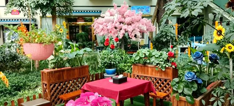 甲米花园酒店(军区总医院店)图片