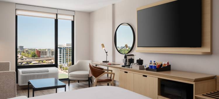 红屋顶普拉斯+酒店温哥华机场(Red Roof PLUS+ Vancouver Airport)图片