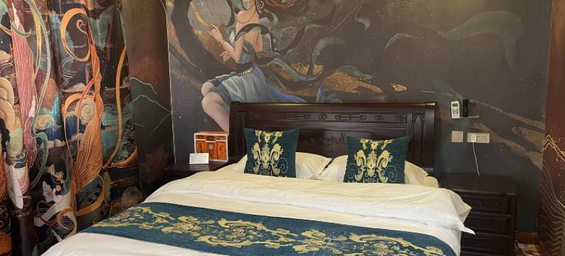 兰州艾斯曼主题酒店(文理学院地铁站店)图片