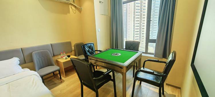 哈啰轻酒店(南京城北万象汇万寿地铁站店)图片