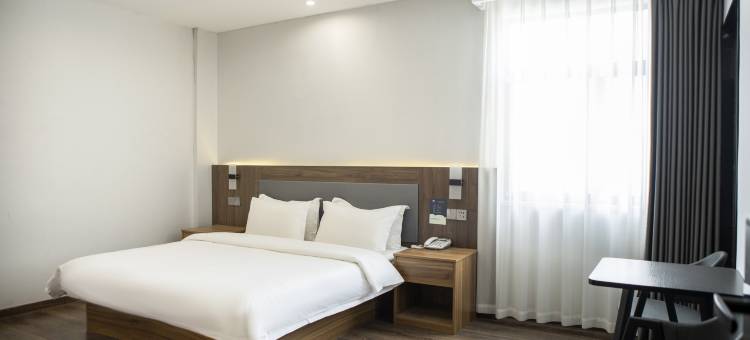 海纳百川酒店(利辛七彩世界购物广场店)图片