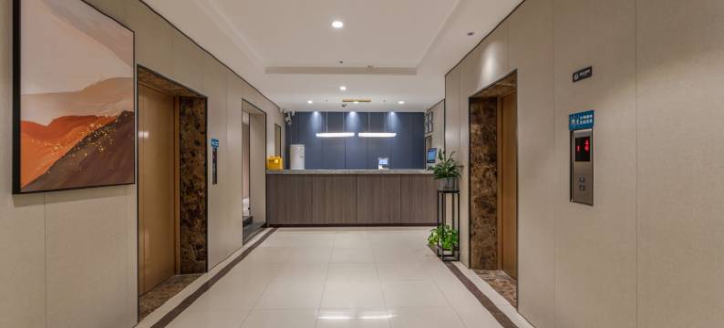 至兰居酒店(宁波鄞州万达广场店)图片