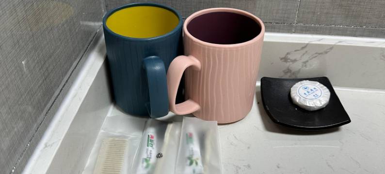 六和商旅宾馆(义县火车站店)图片