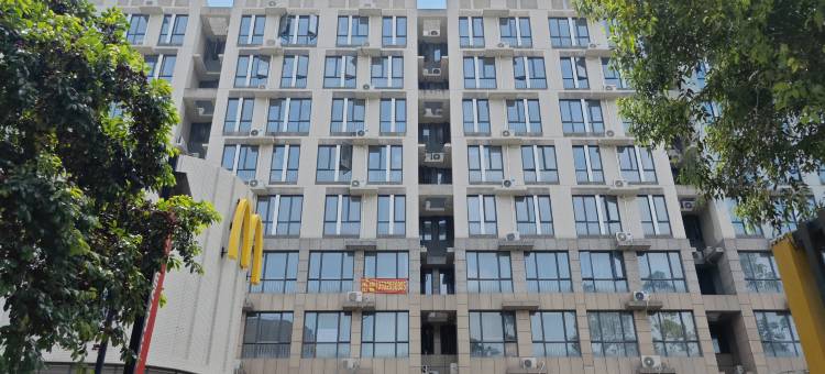 梵星假日公寓(东莞麻涌嘉荣购物广场店)图片