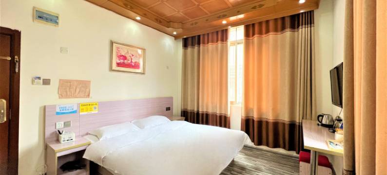 南宁青春时尚宾馆(琅西地铁站琅西美食街店)图片