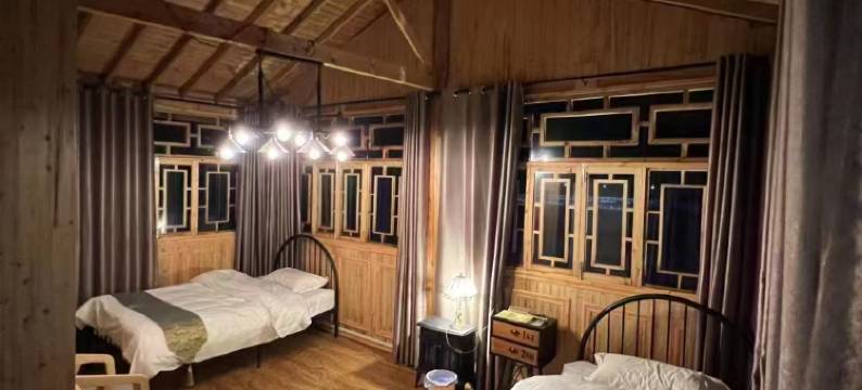 地球第三极孜珠山驿站图片