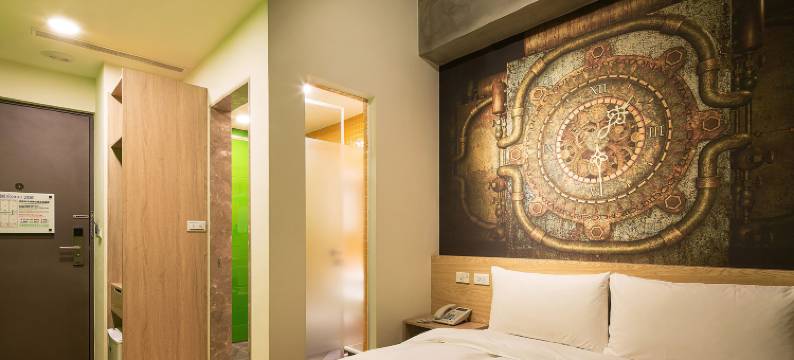 雀客快捷台中一中图片