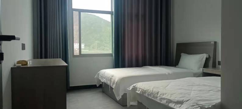 石泉思露宾馆图片