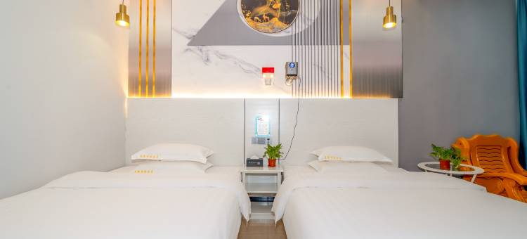 荔浦蓝雅滨江酒店图片