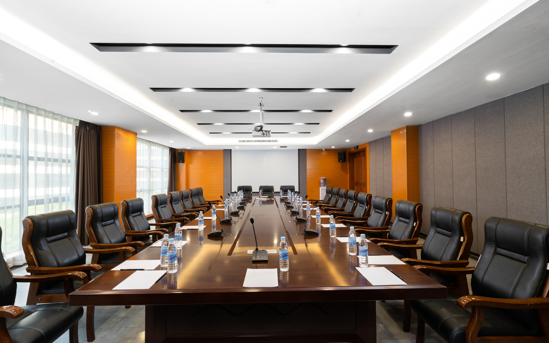 Hanyuan Hotel Hotel Overview